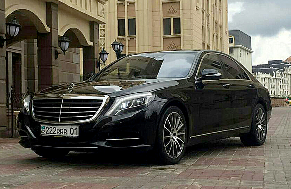 Прокат MERCEDES E class W212 черный с водителем в СПб Аренда MERCEDES W212 в СПб